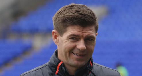 جماهير ليفربول تستعين بتصريحات قديمة لجيرارد للفوز بخدمات نجم آرسنال